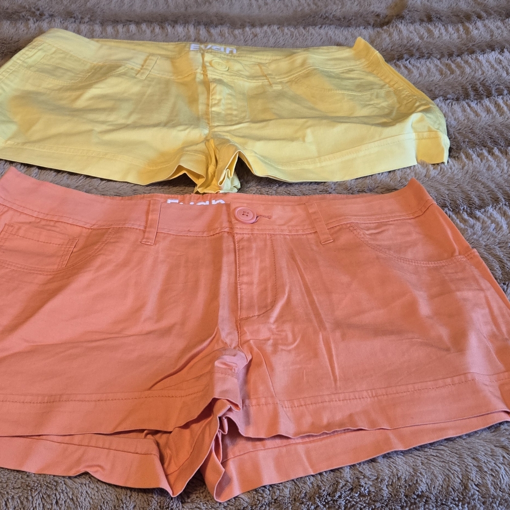 NWOT Delia's Evan Size 13/14 Bundle of x2 Mid-Thigh Shorts